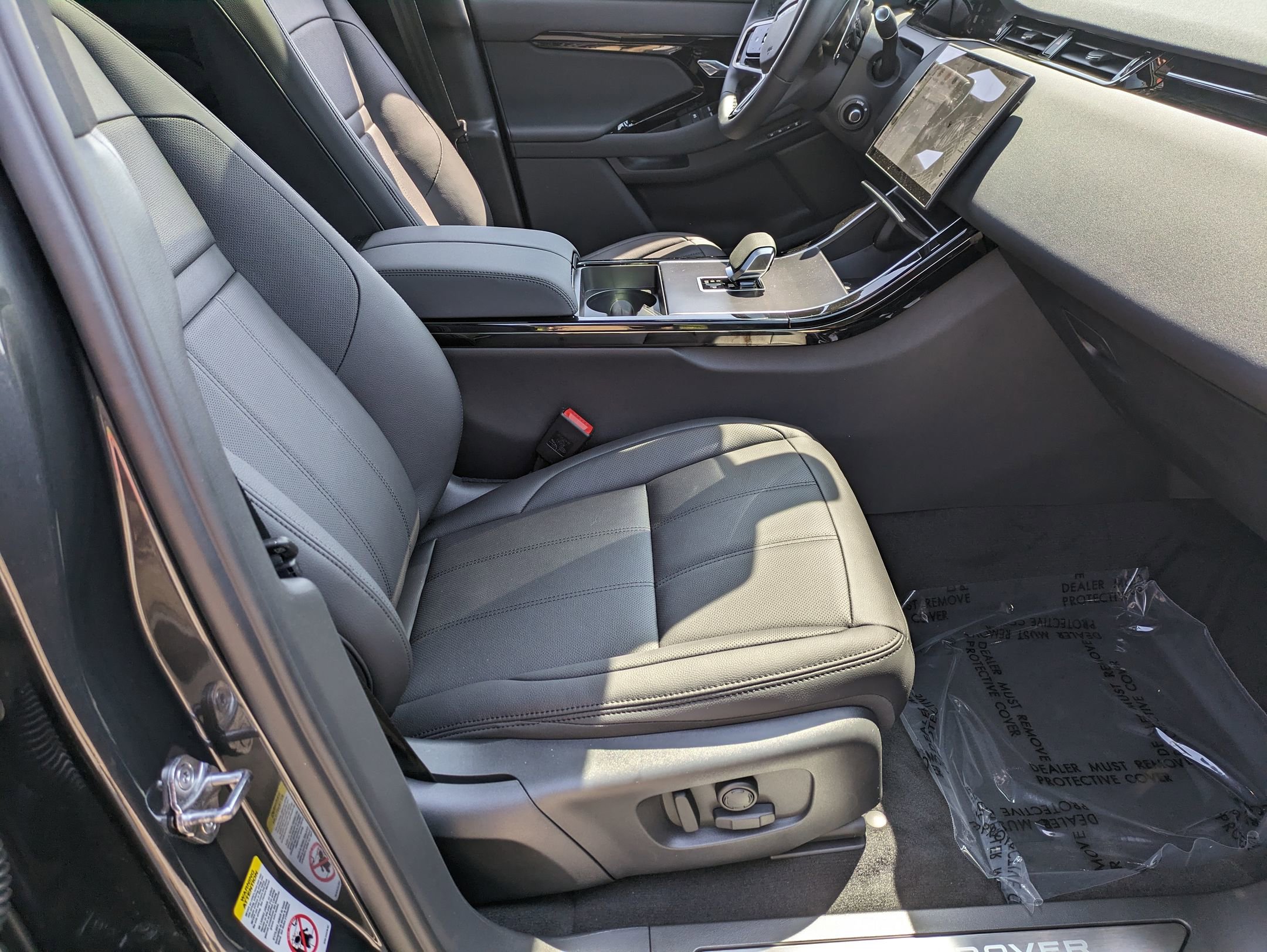 New 2026 Land Rover Range Rover Evoque Dynamic SE image 29