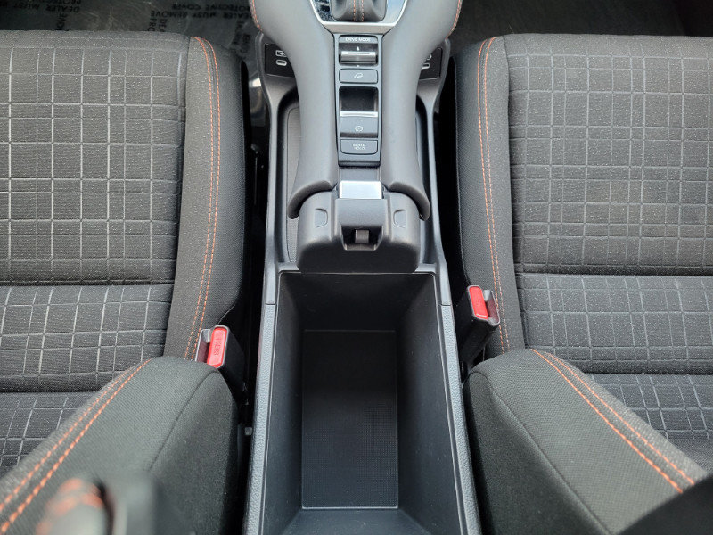 Used 2025 Honda HR-V Sport image 30