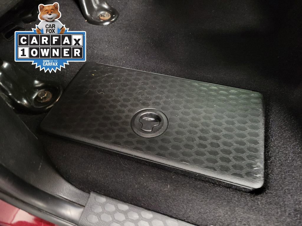 Used 2021 RAM 1500 Classic SLT image 21