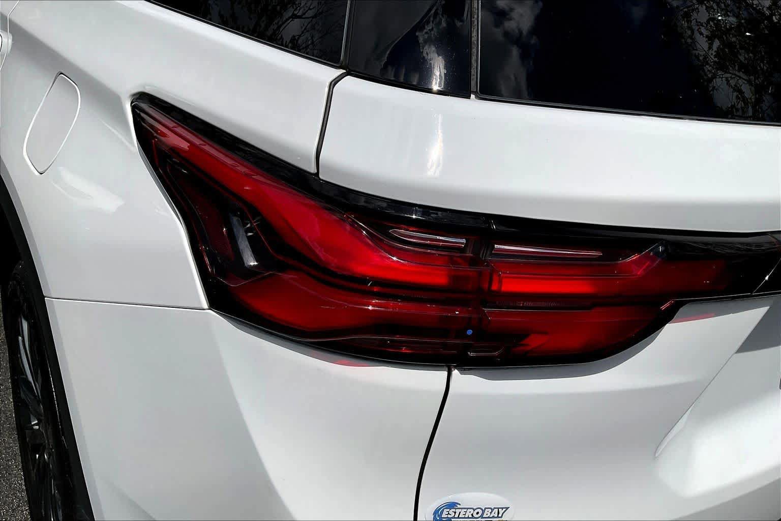 Certified 2023 Chevrolet Traverse RS FWD image 29