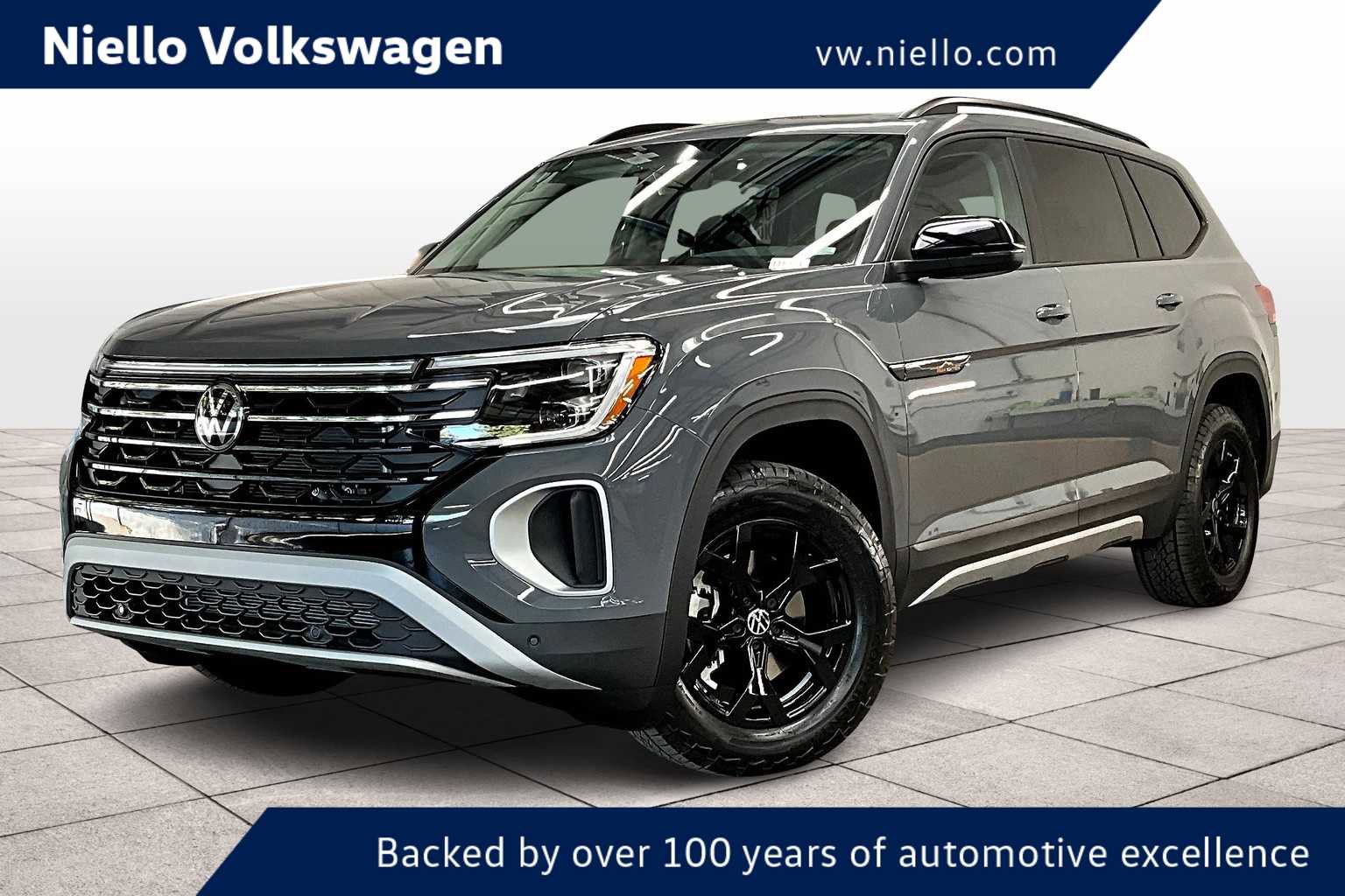 New 2026 Volkswagen Atlas Peak Edition