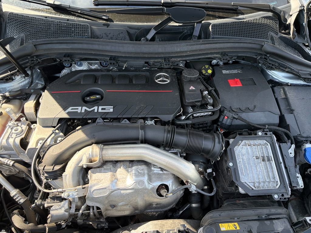Certified 2024 Mercedes-Benz GLA 35 AMG 4MATIC image 28