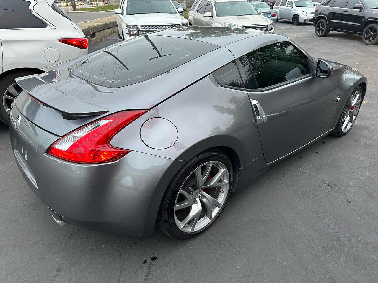 Used 2015 Nissan 370Z Coupe image 9