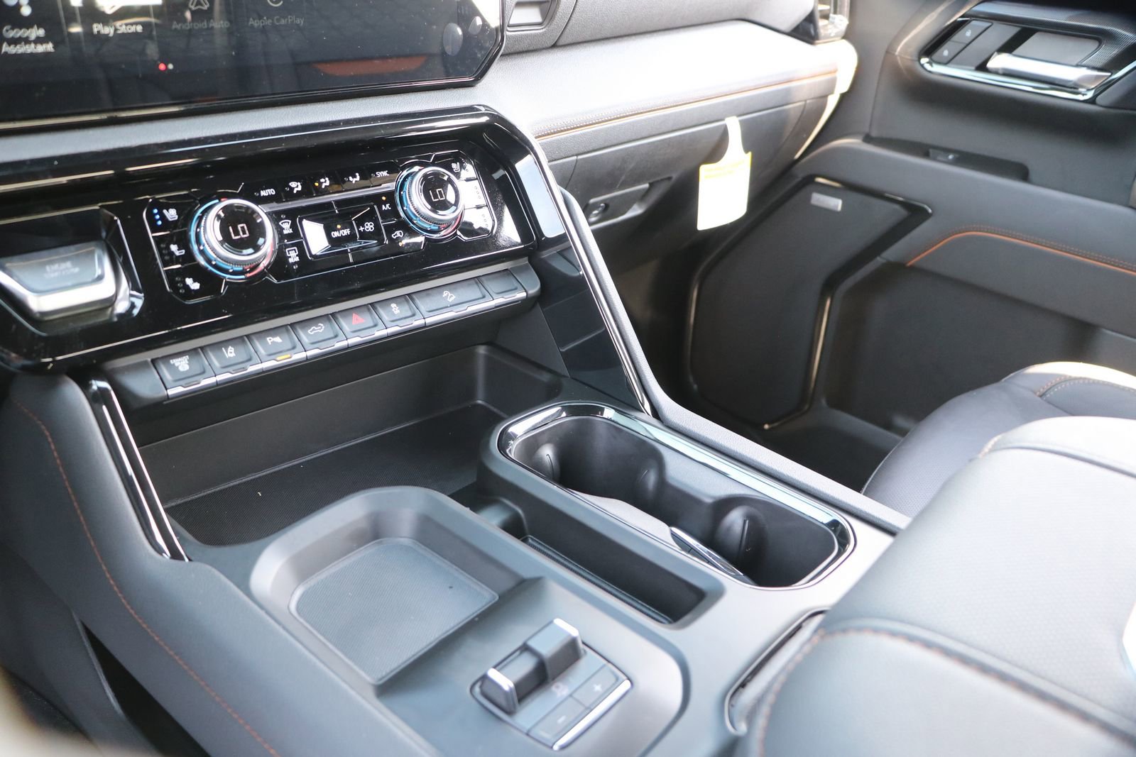New 2026 GMC Sierra 2500 AT4 w/ Max Trailering Package image 25