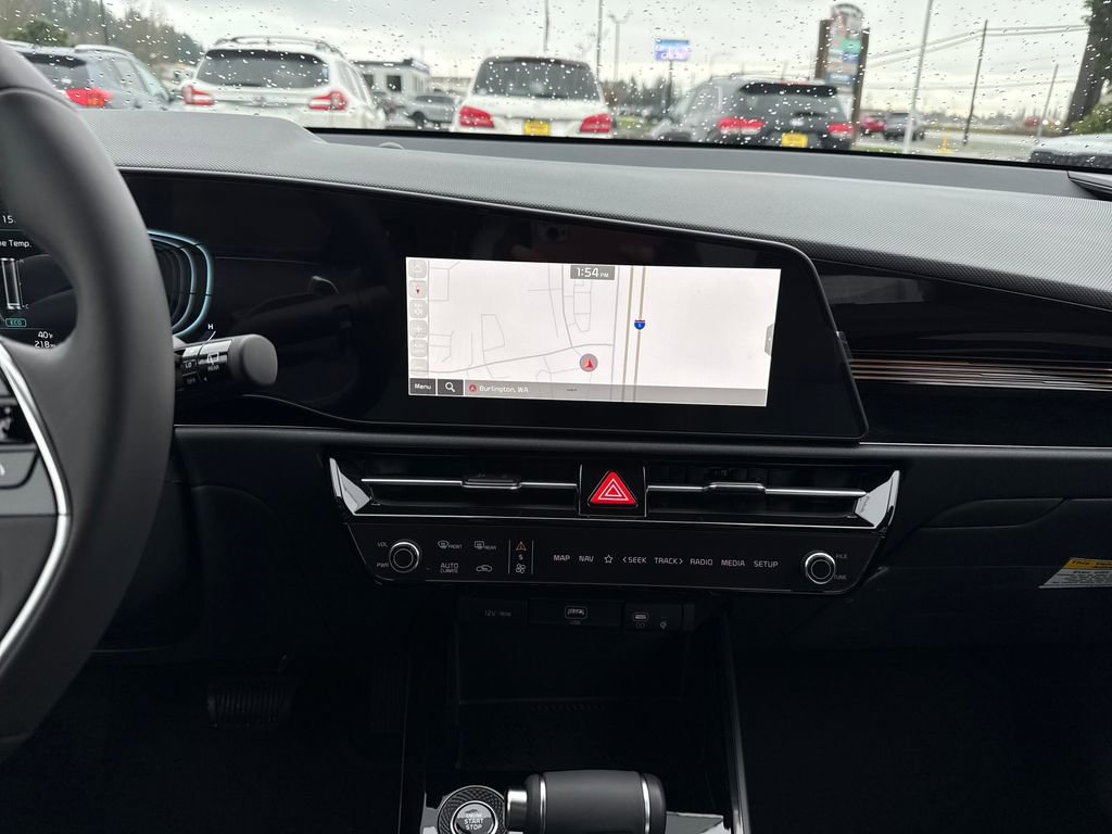 New 2025 Kia Niro EX image 24