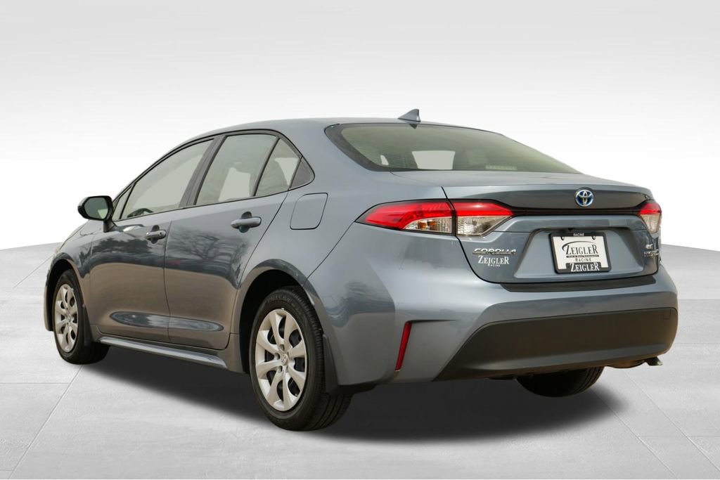 Used 2024 Toyota Corolla XLE image 6