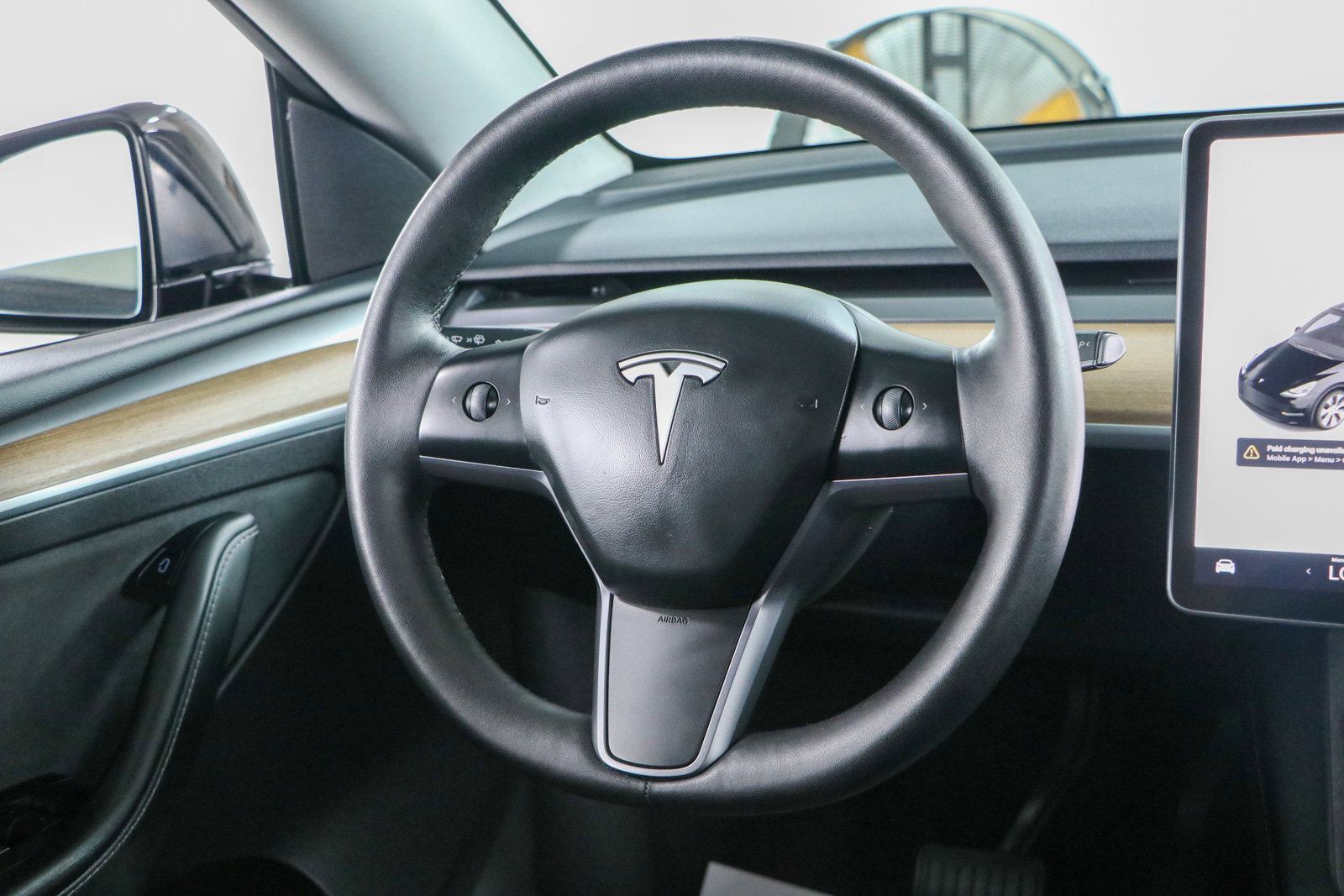 Used 2023 Tesla Model Y Long Range AWD/4WD image 12