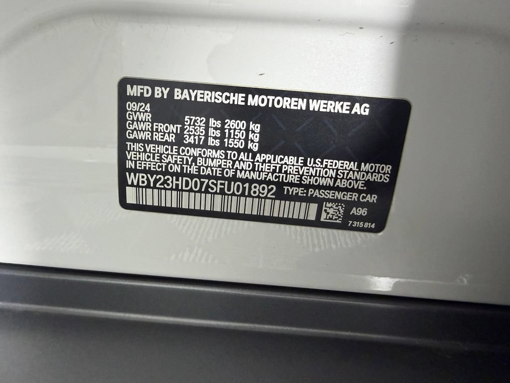 Used 2025 BMW i4 eDrive40 w/ Parking Assistance Package RWD image 22