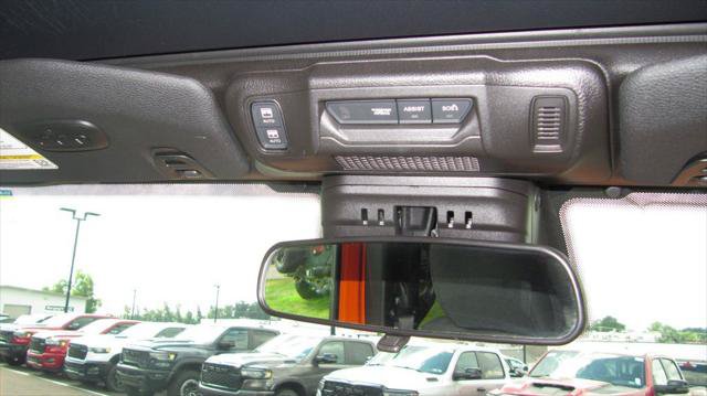 Certified 2025 Jeep Wrangler Unlimited Sport AWD/4WD image 21
