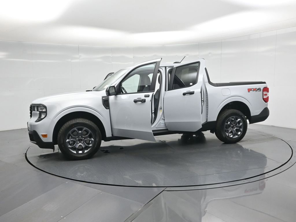 New 2025 Ford Maverick XLT w/ XLT Luxury Package image 33