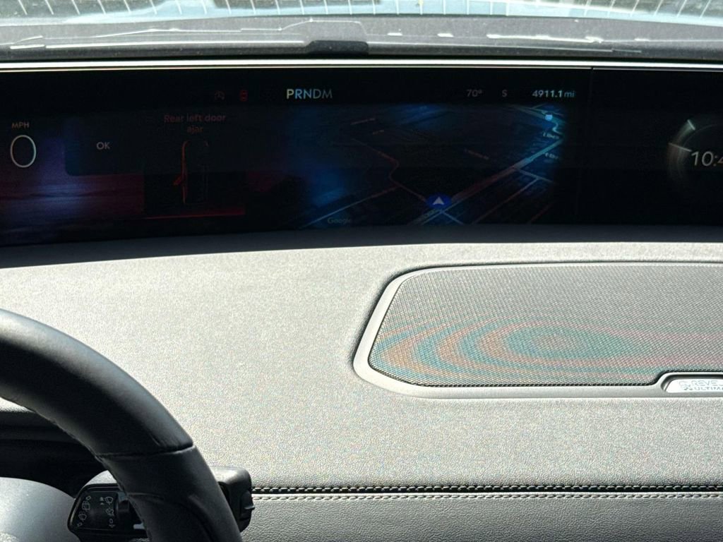 Used 2025 Lincoln Navigator Reserve w/ Jet Appearance Package image 21