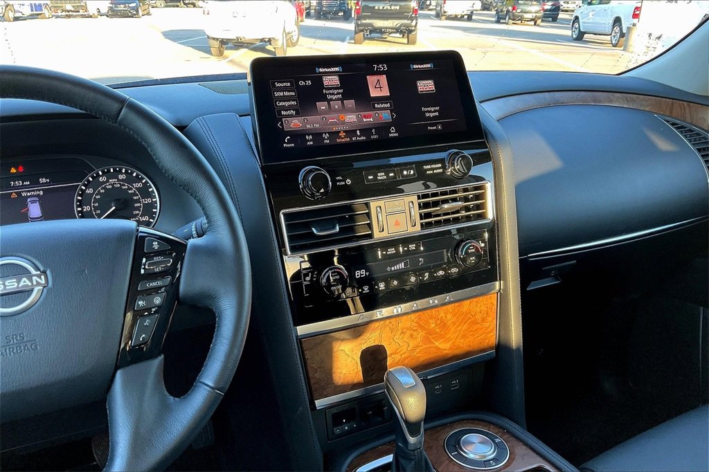 Used 2024 Nissan Armada SL w/ Captain's Chairs Package image 6