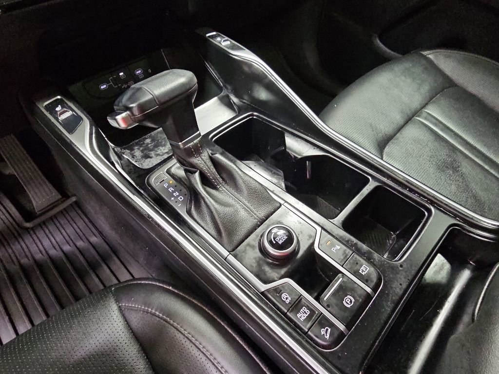 Used 2024 Kia Sorento S w/ Panoramic Sunroof Package FWD image 19