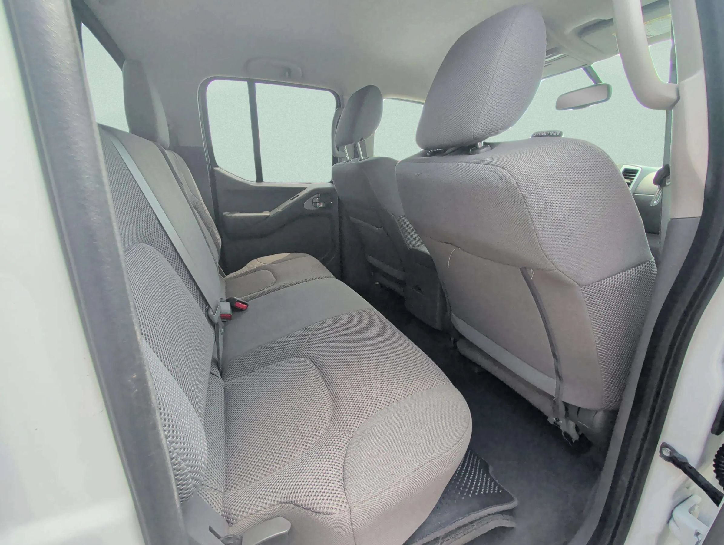 Used 2020 Nissan Frontier SV AWD/4WD image 30