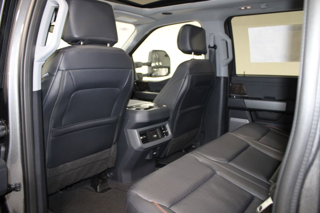 New 2026 Ford F250 Lariat w/ Black Appearance Package image 27