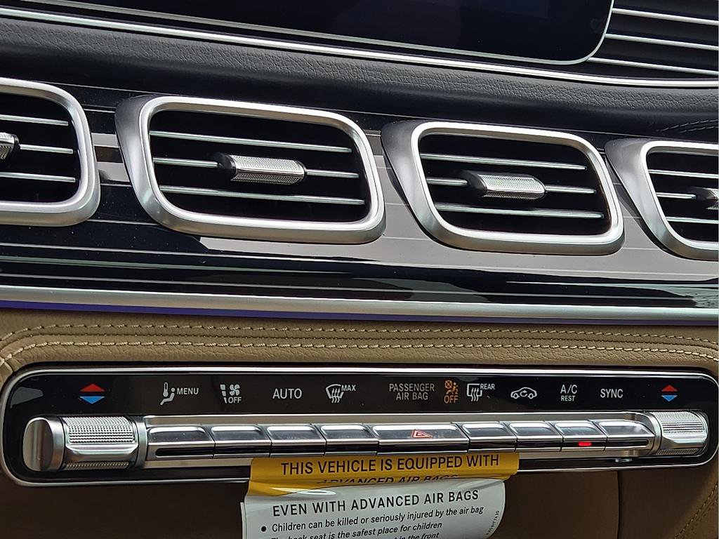 New 2026 Mercedes-Benz GLS 580 4MATIC image 19