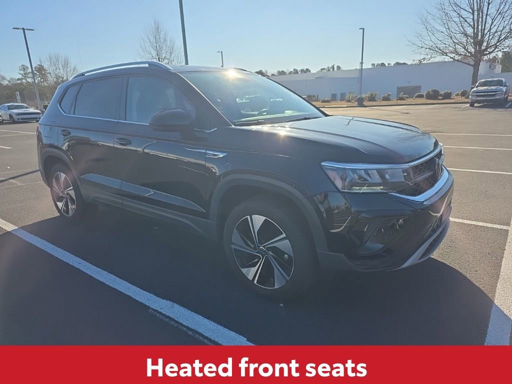 Used 2024 Volkswagen Taos SE image 13