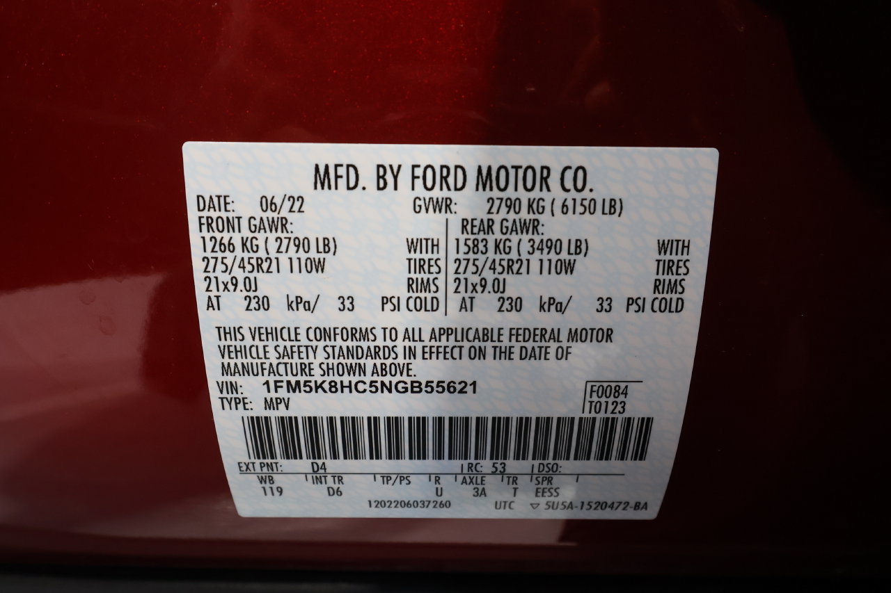 Used 2022 Ford Explorer Platinum w/ Equipment Group 601A AWD/4WD image 34