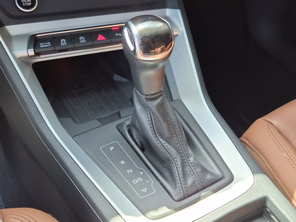 Used 2021 Audi Q3 2.0T Premium Plus w/ Premium Plus Package image 32