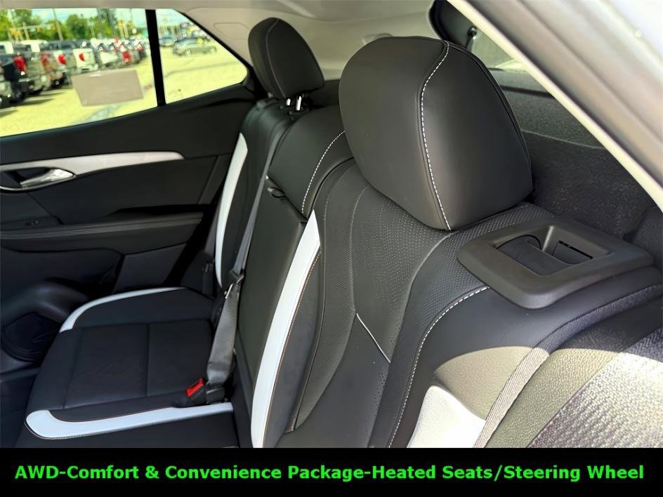 New 2025 Buick Envision Sport Touring image 9