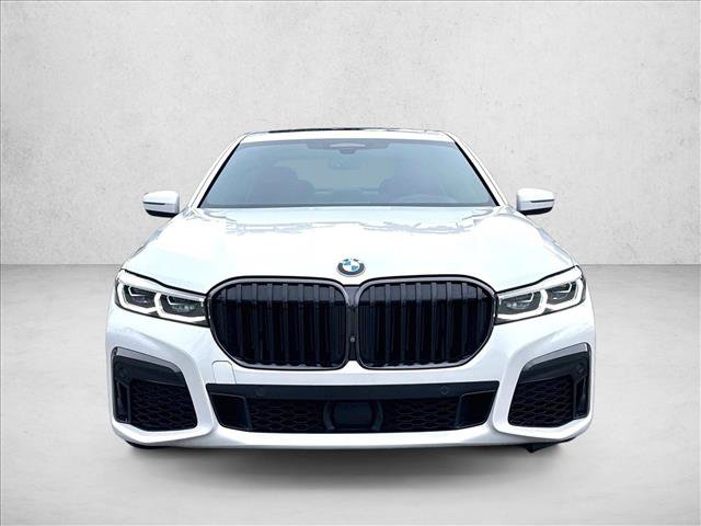 Used 2022 BMW 750i xDrive w/ Executive Package AWD/4WD image 3