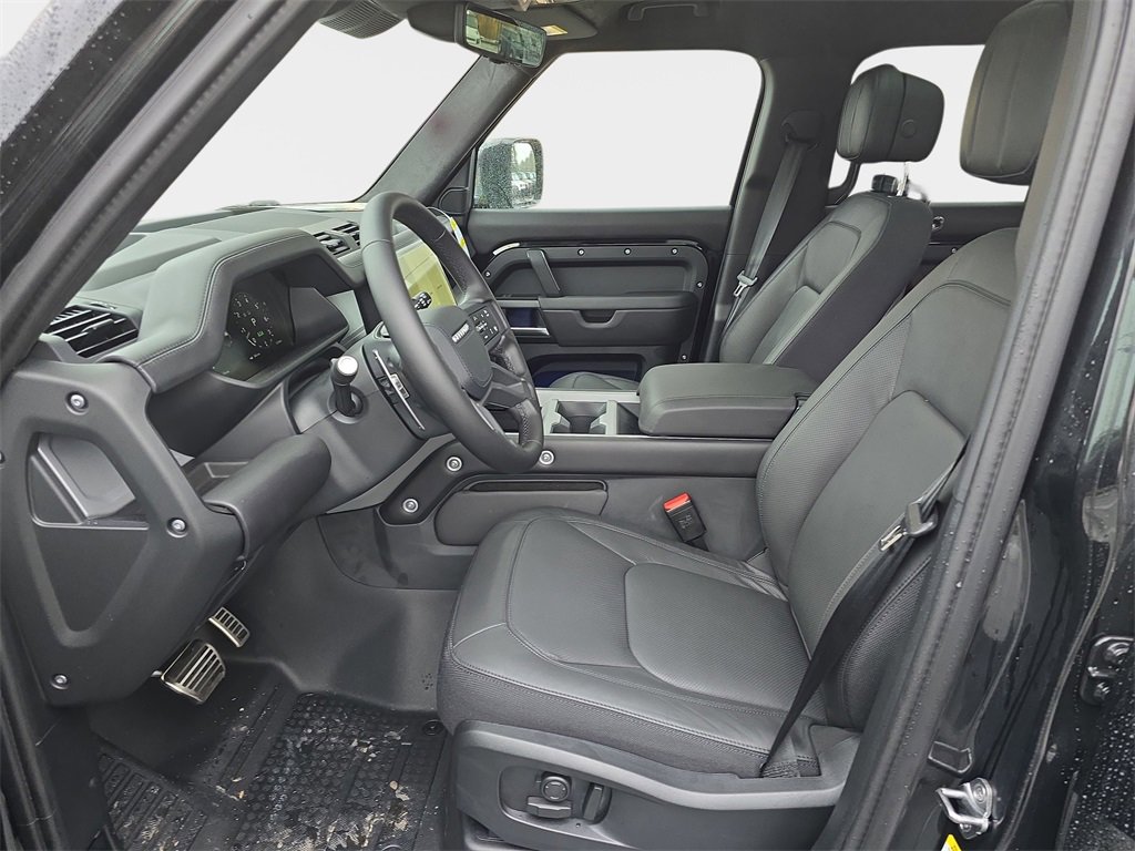 New 2026 Land Rover Defender 110 V8 image 16