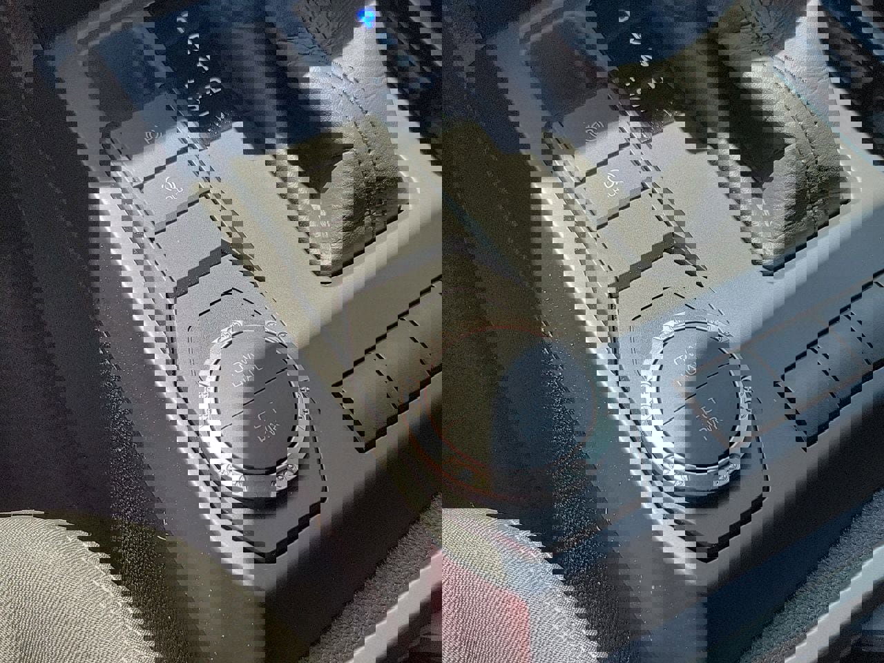 Used 2024 Toyota Tacoma SR5 w/ SR5 Upgrade Package image 27