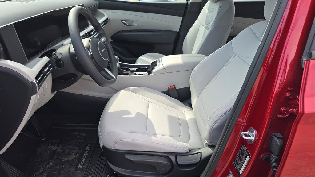 New 2026 Hyundai Tucson SE AWD/4WD image 14