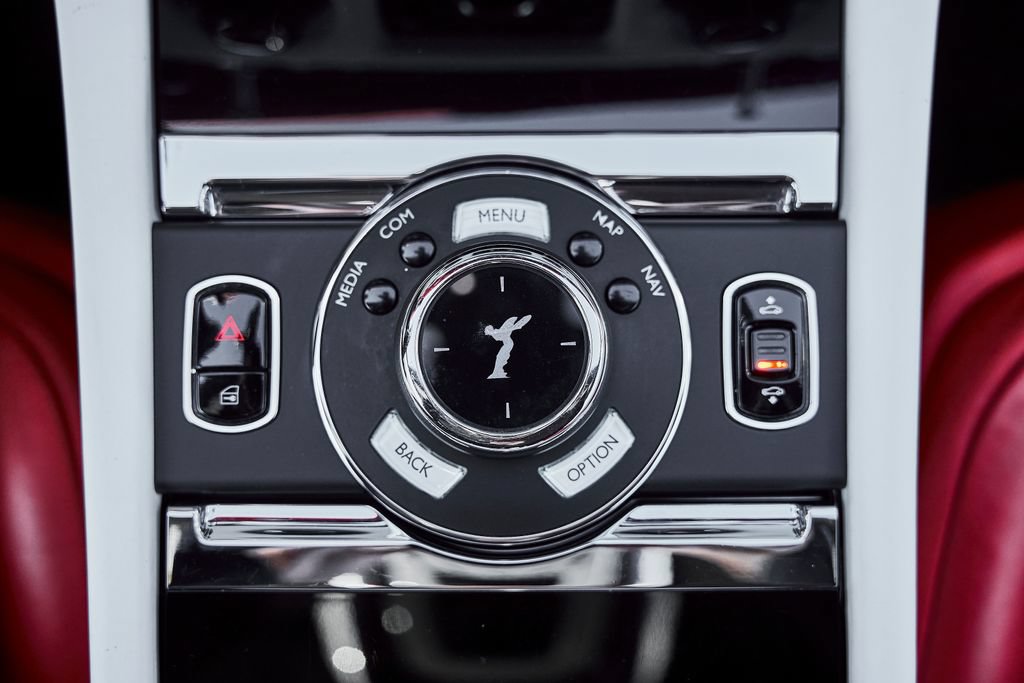 Used 2020 Rolls-Royce Wraith RWD image 59