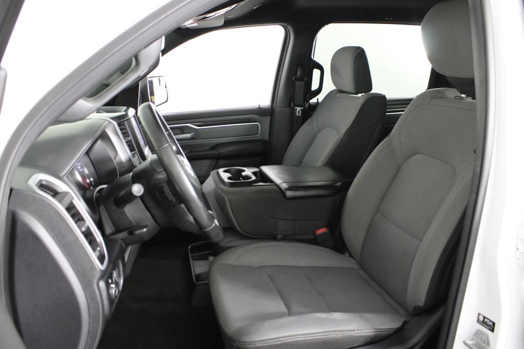 Used 2022 RAM 1500 Big Horn AWD/4WD image 17