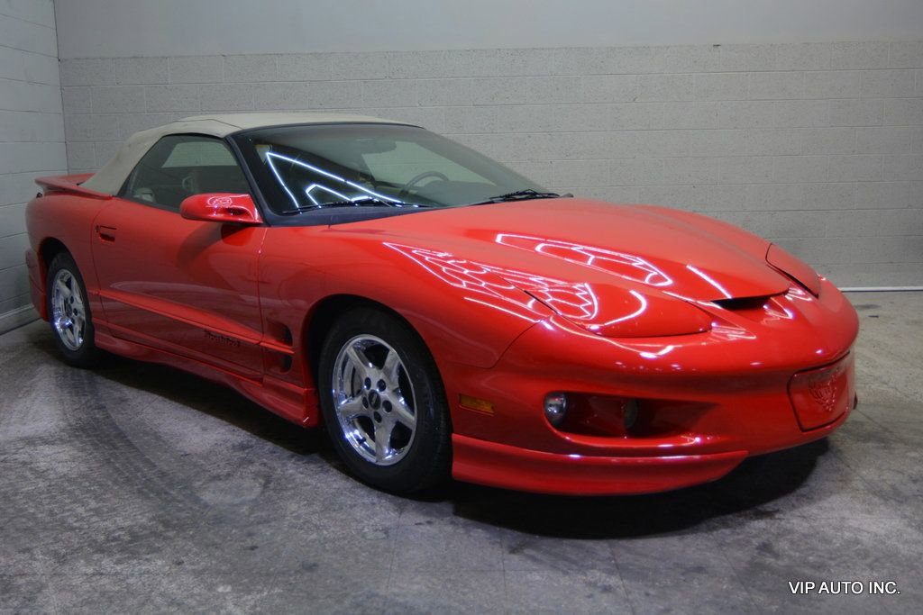 Used 2002 Pontiac Firebird Convertible w/ Sport Appearance Pkg image 3
