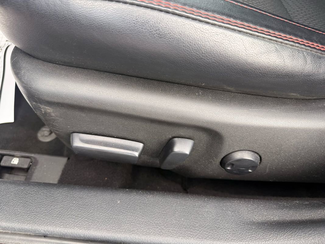 Used 2016 Toyota Camry SE image 17