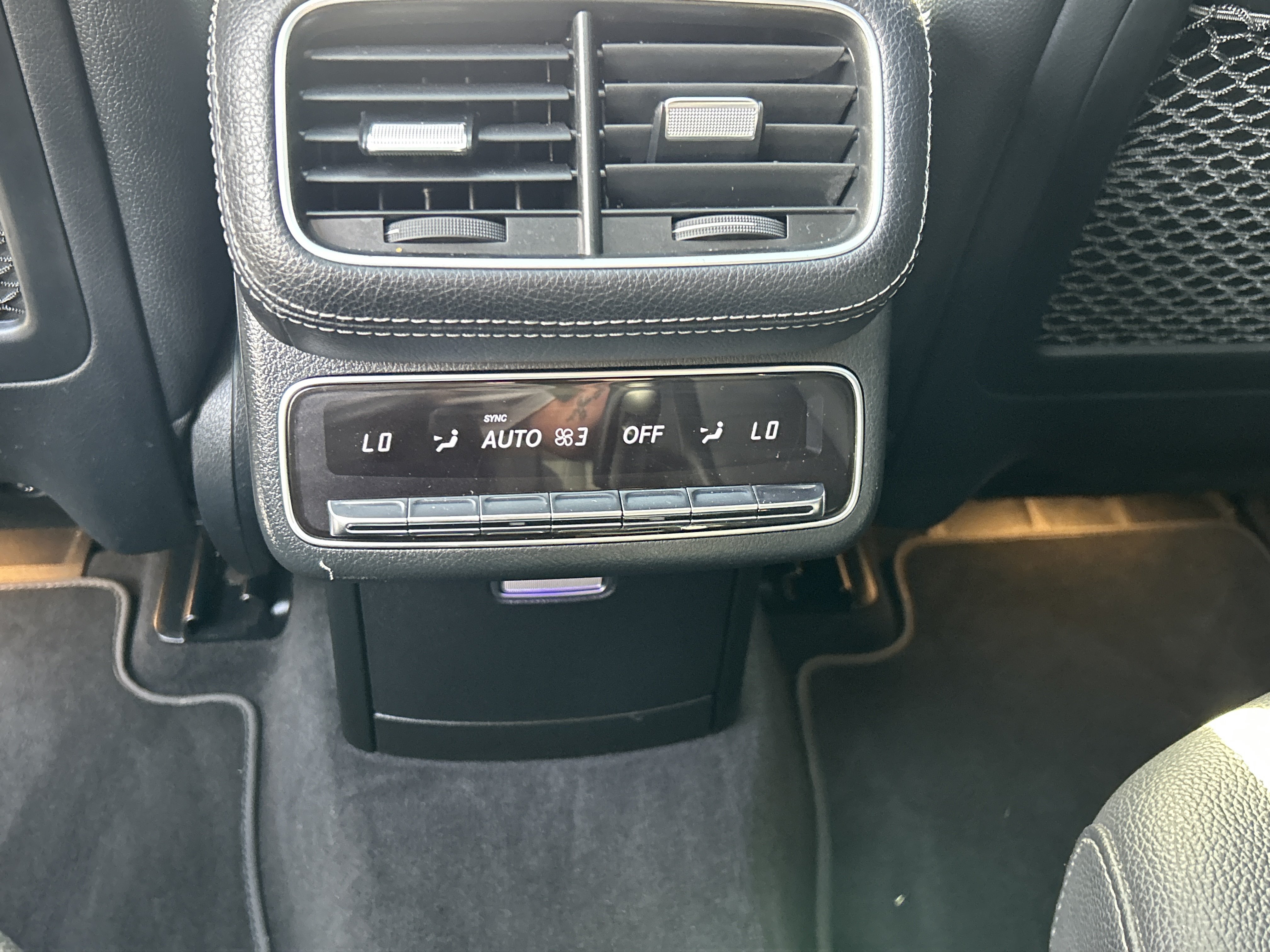 Certified 2024 Mercedes-Benz GLS 450 4MATIC image 42