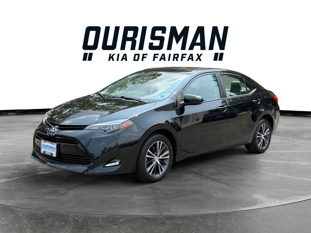 Used 2018 Toyota Corolla FWD image 2