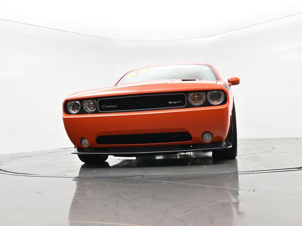 Used 2009 Dodge Challenger SRT8 RWD image 40