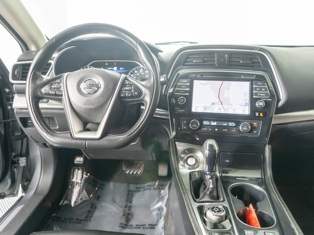Used 2020 Nissan Maxima 3.5 SV w/ Floor Mat Group FWD image 12