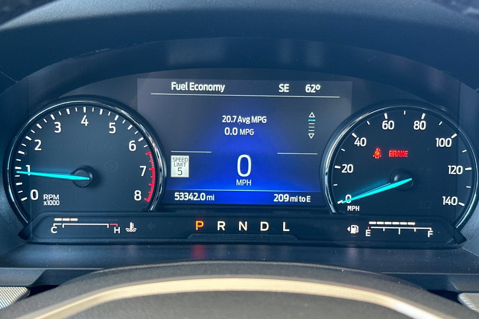 Used 2022 Ford Explorer XLT w/ Equipment Group 202A AWD/4WD image 25
