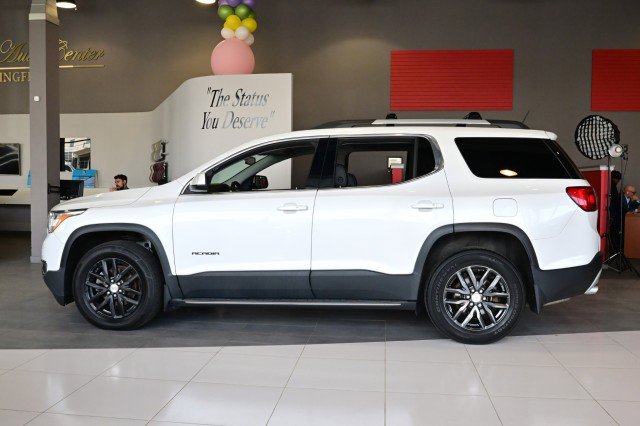 Used 2018 GMC Acadia SLT AWD/4WD image 8