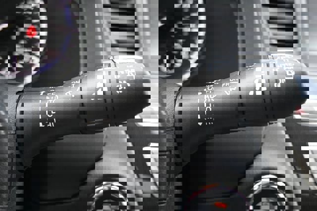 Used 2019 INFINITI QX60 Luxe w/ Essential Package image 38