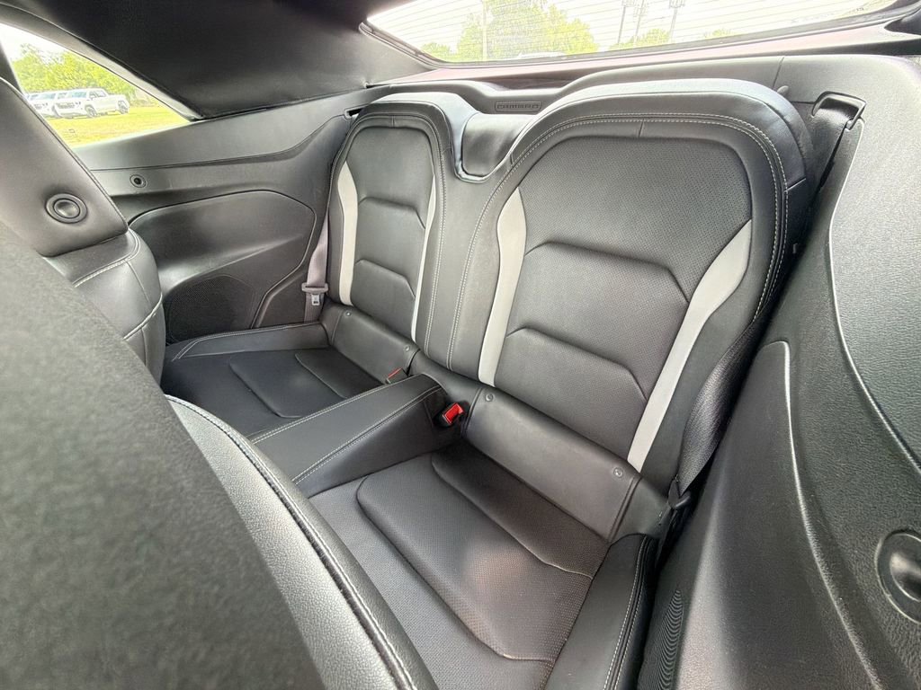 Used 2016 Chevrolet Camaro LT image 15