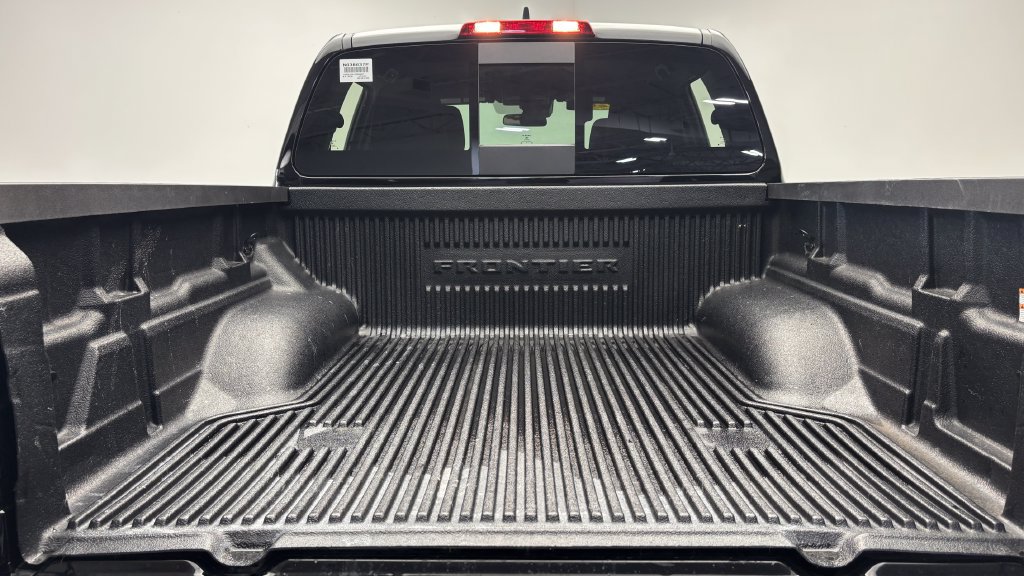 Used 2026 Nissan Frontier PRO-4X AWD/4WD image 41