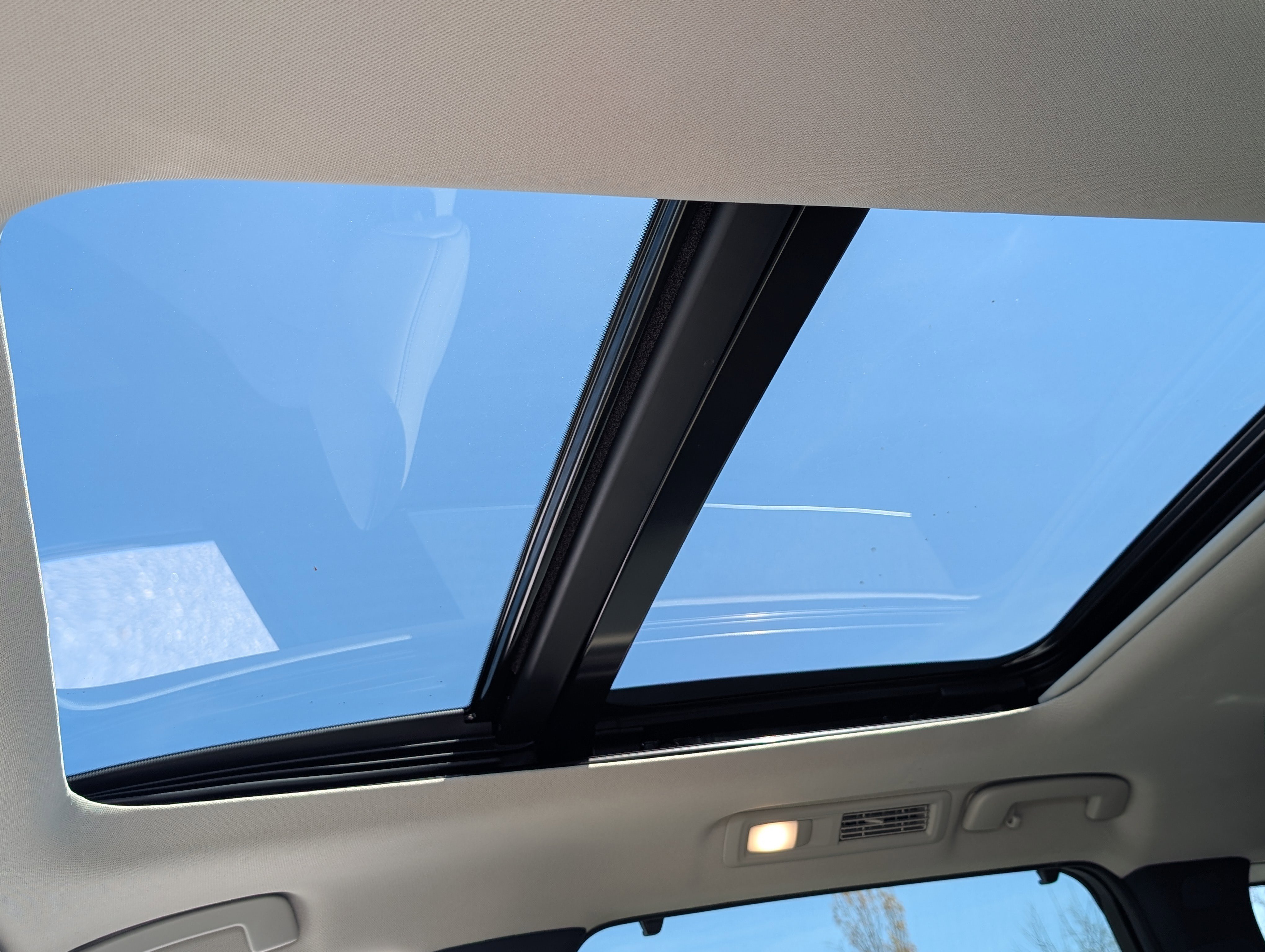 Used 2023 INFINITI QX60 Luxe w/ Cargo Package image 20