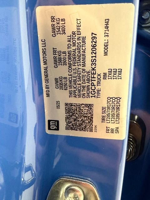 Certified 2025 Chevrolet Colorado ZR2 w/ Technology Package AWD/4WD image 26
