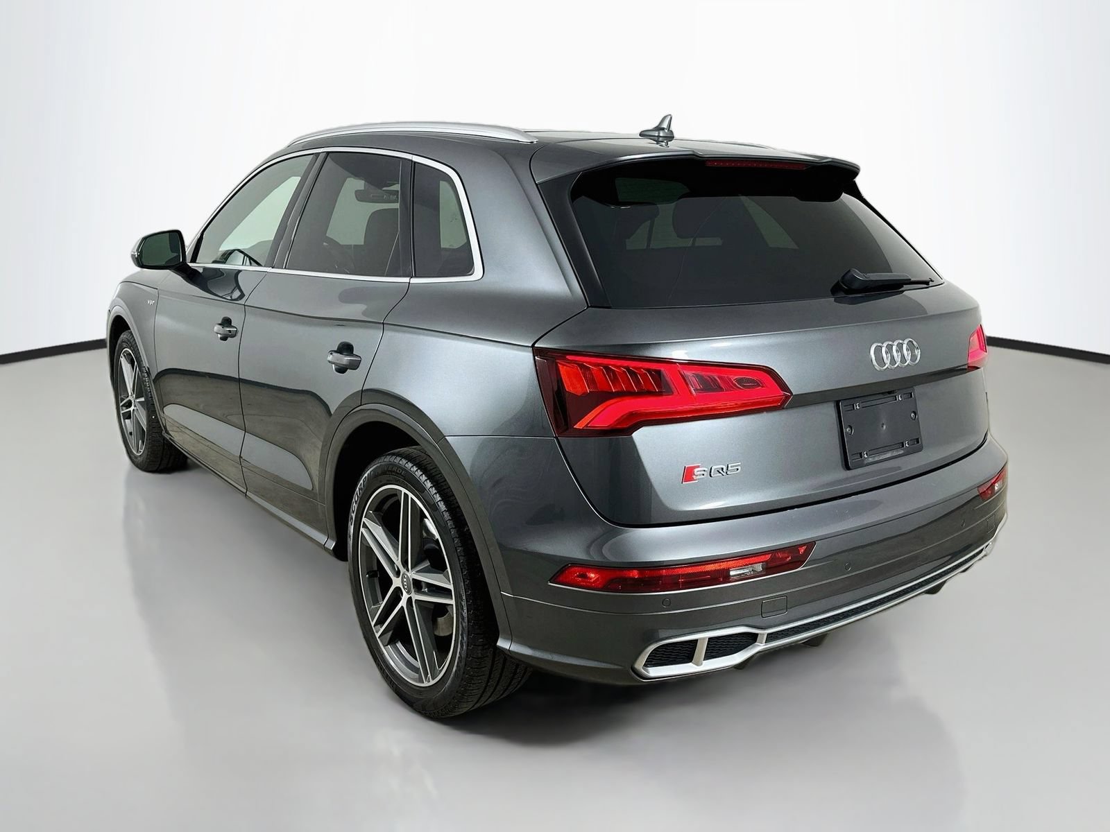 Used 2018 Audi SQ5 Prestige w/ Prestige Package AWD/4WD image 7