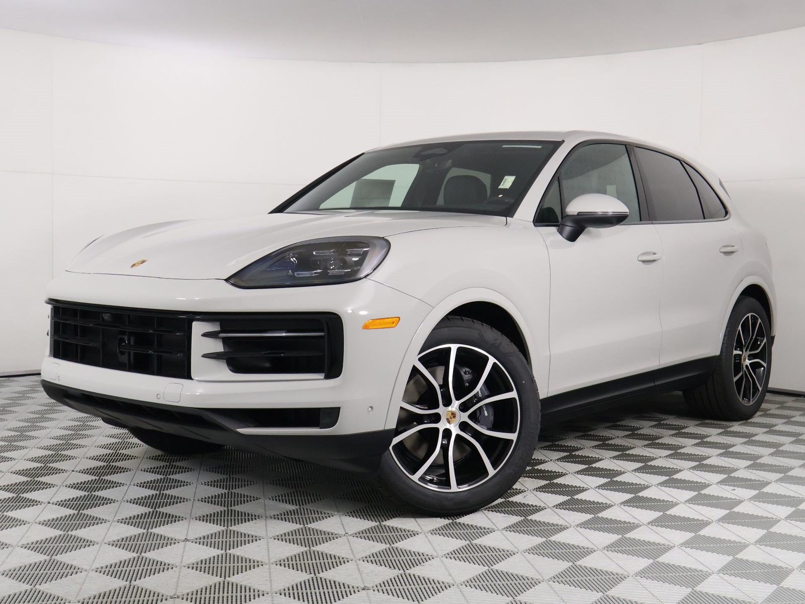 New 2026 Porsche Cayenne AWD/4WD image 1