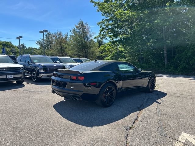 Used 2013 Chevrolet Camaro SS w/ SS Performance Package RWD image 6