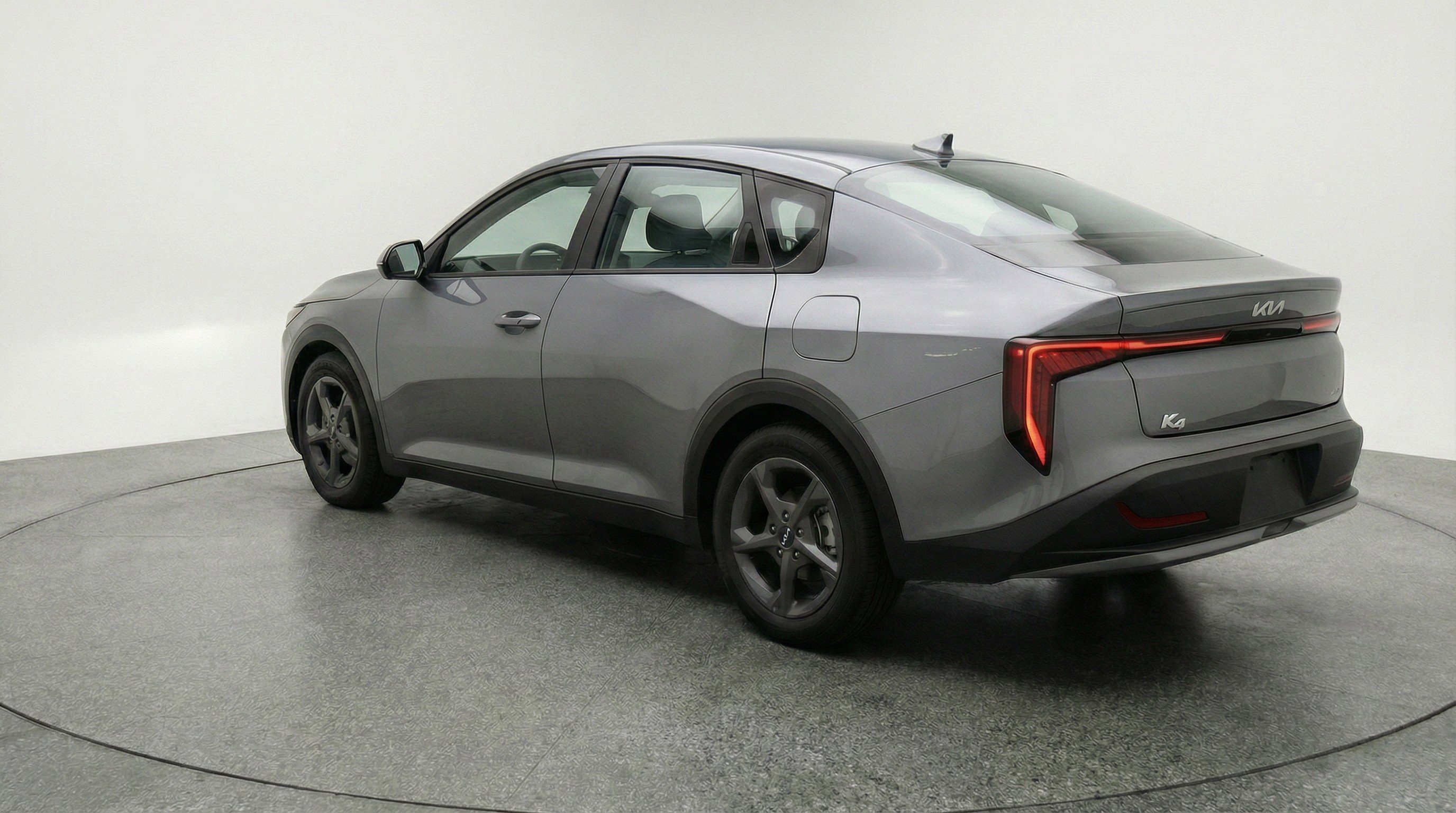 Used 2025 Kia K4 FWD image 6