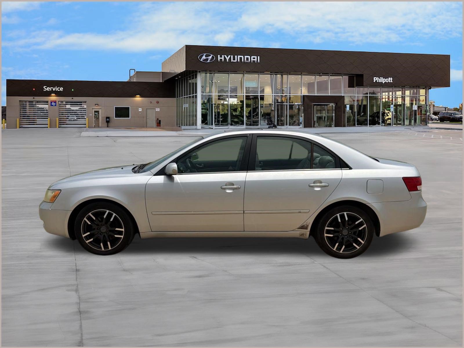Used 2006 Hyundai Sonata LX FWD image 2