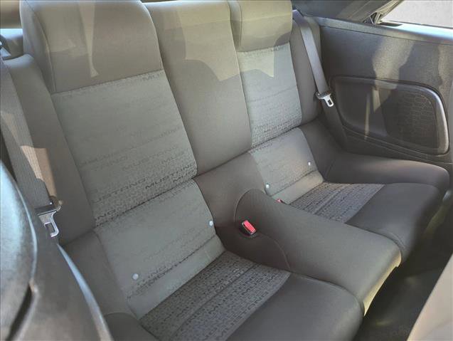 Used 2007 Ford Mustang Deluxe image 26