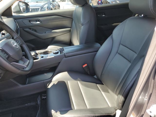 Certified 2026 Nissan Rogue SL AWD/4WD image 16